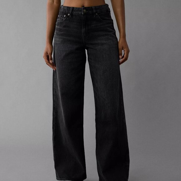 AE Strigid Curvy Super High-Waisted Ultra Wide-Leg Jean - Picture 1 of 4